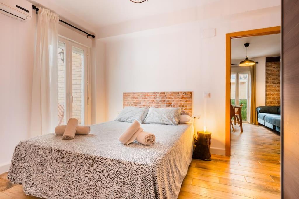 Apto Centrico, 2 Aparcamientos Privados, Bicis Sevilla Eksteriør billede