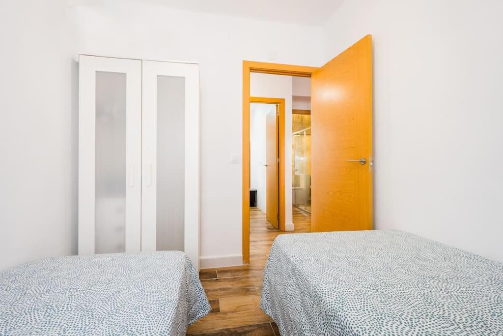 Apto Centrico, 2 Aparcamientos Privados, Bicis Sevilla Eksteriør billede